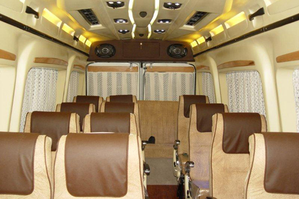 Tempo Traveller Outstation